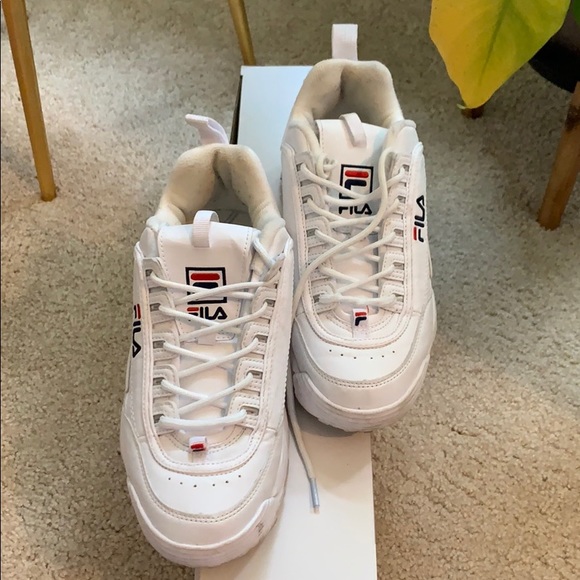 Fila - Picture 2 of 4